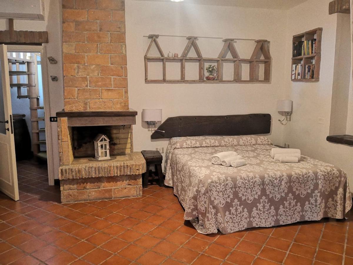 Bed and Breakfast Il Torrione Castiglione del Lago Exterior foto
