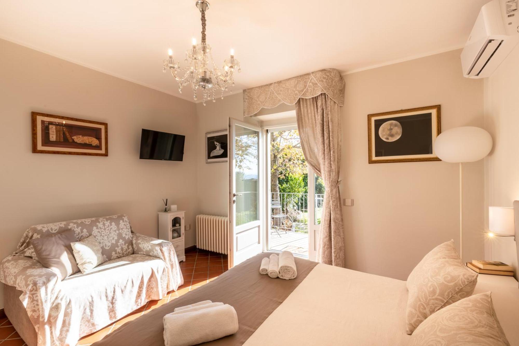 Bed and Breakfast Il Torrione Castiglione del Lago Exterior foto