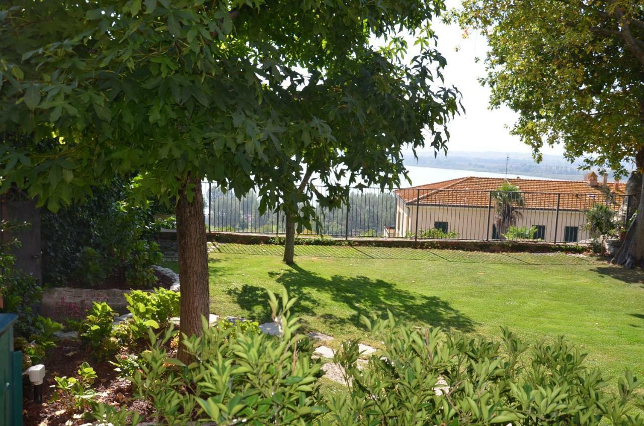 Bed and Breakfast Il Torrione Castiglione del Lago Exterior foto