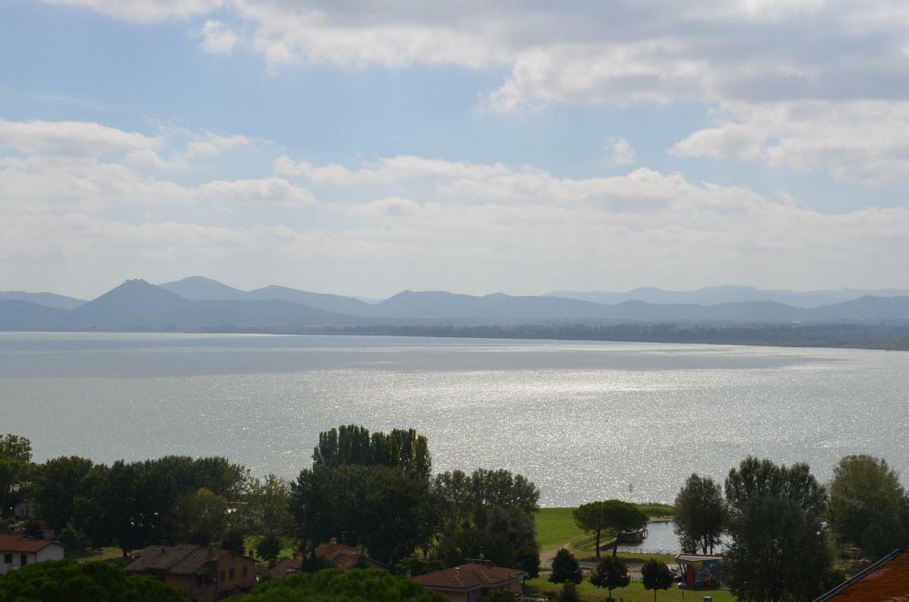 Bed and Breakfast Il Torrione Castiglione del Lago Exterior foto